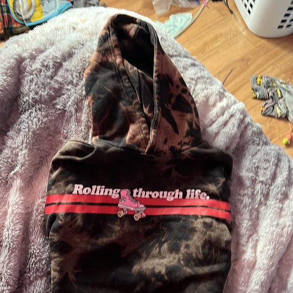 Cropped Bluenotes sweater - Picture 2 of 2